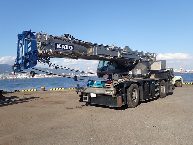 ラフテレーンクレーン Rough Terrain Crane