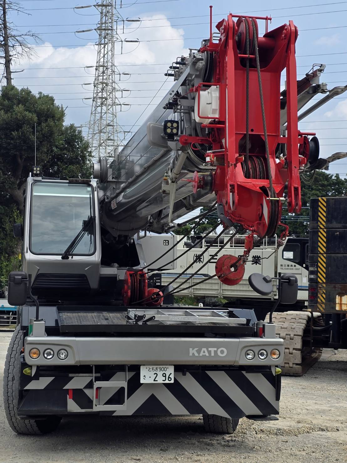ラフテレーンクレーン Rough Terrain Crane